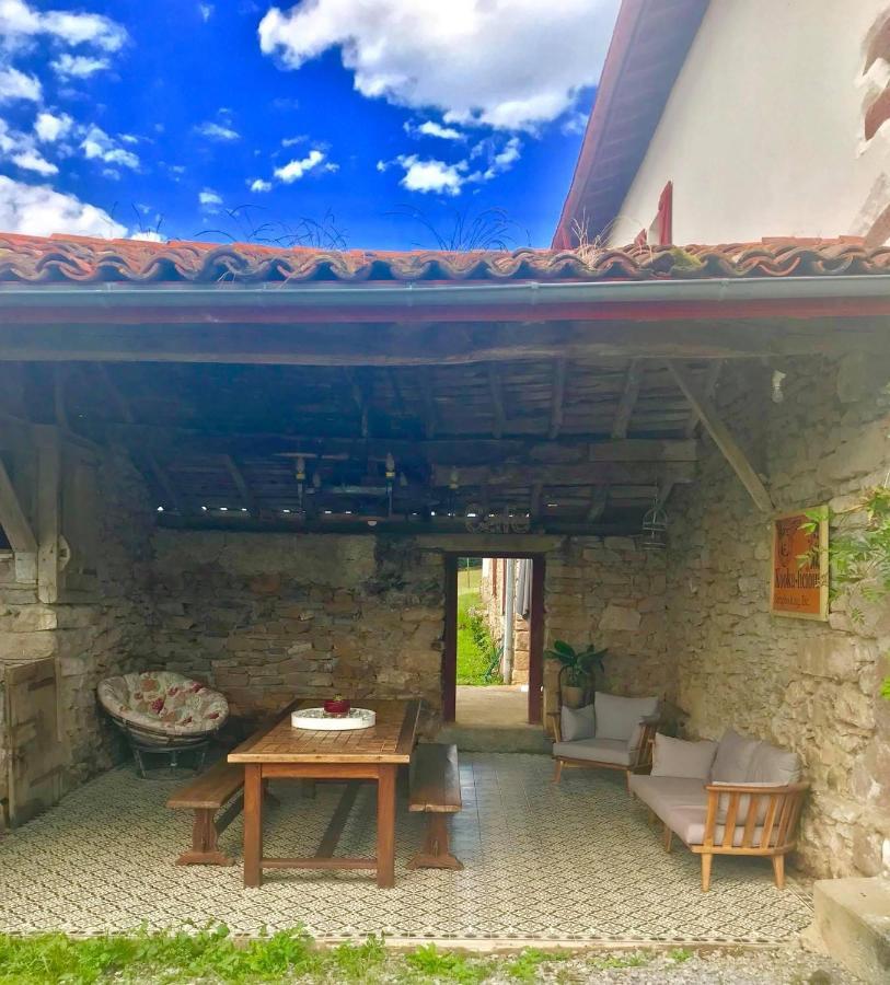 Maison Chulubitenia Irouleguy Exterior foto